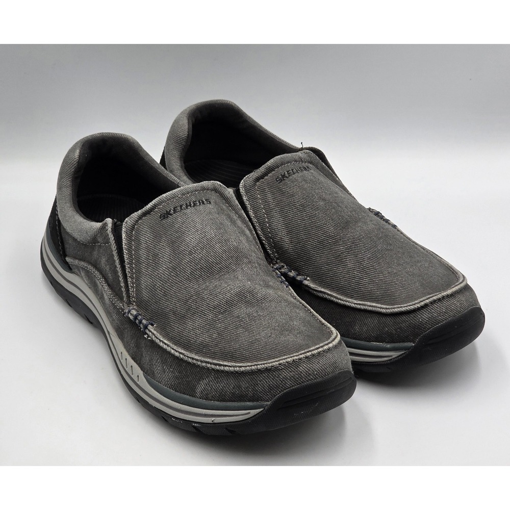 Skechers Relaxed Fit Expected Avillo Mens Size 9 Black Slip On Loafers SN 64109